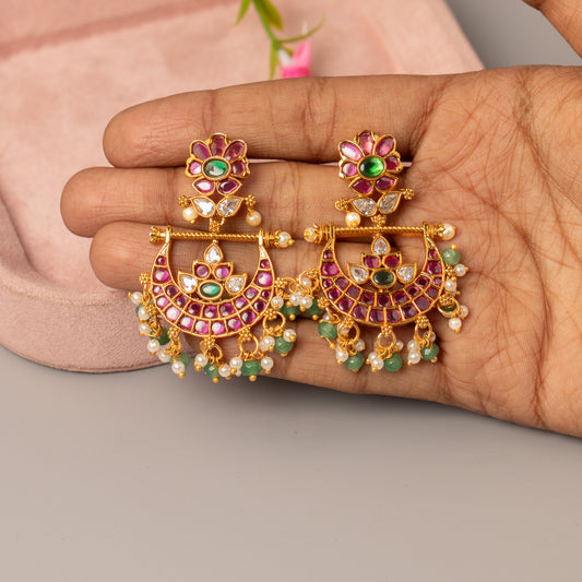 Antique Earrings E1606