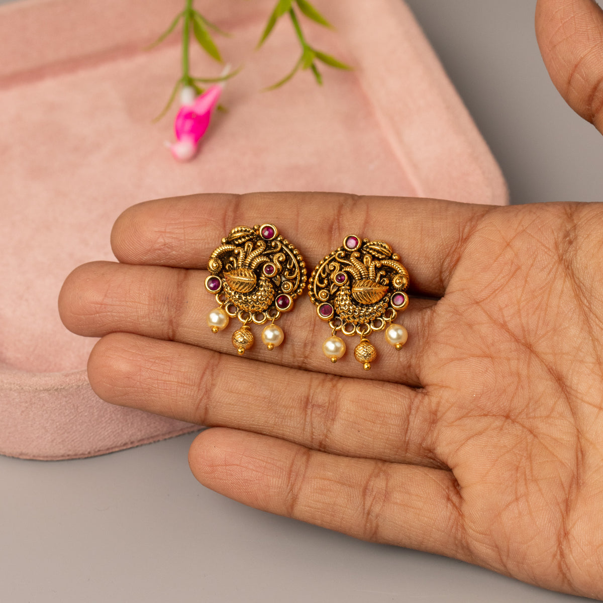 Antique Earrings E1620
