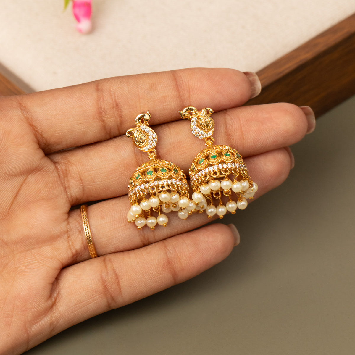 Antique Earrings E1623