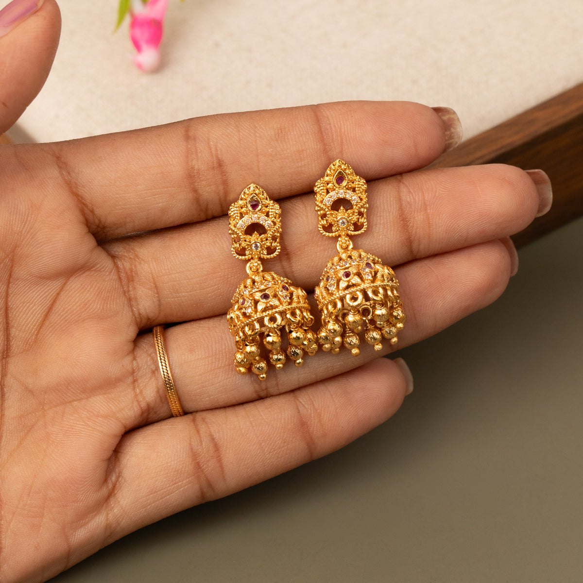 Antique Earrings E1632