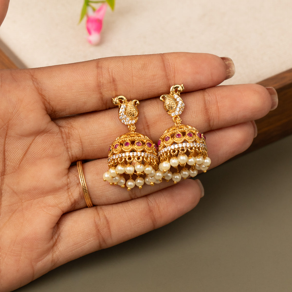 Antique Earrings E1623