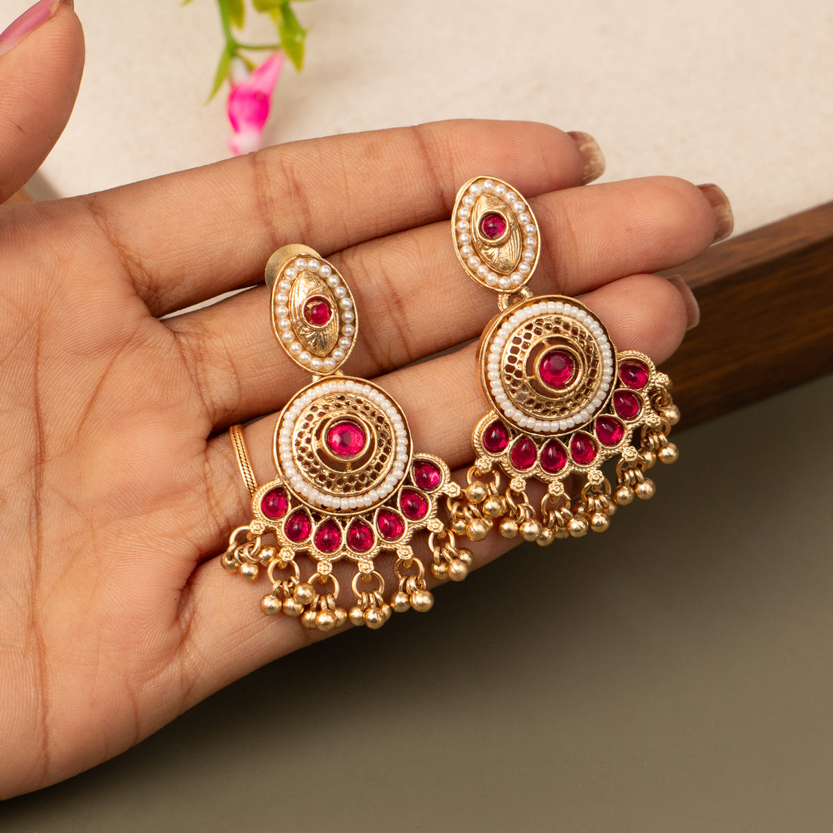 Antique Earrings E1621