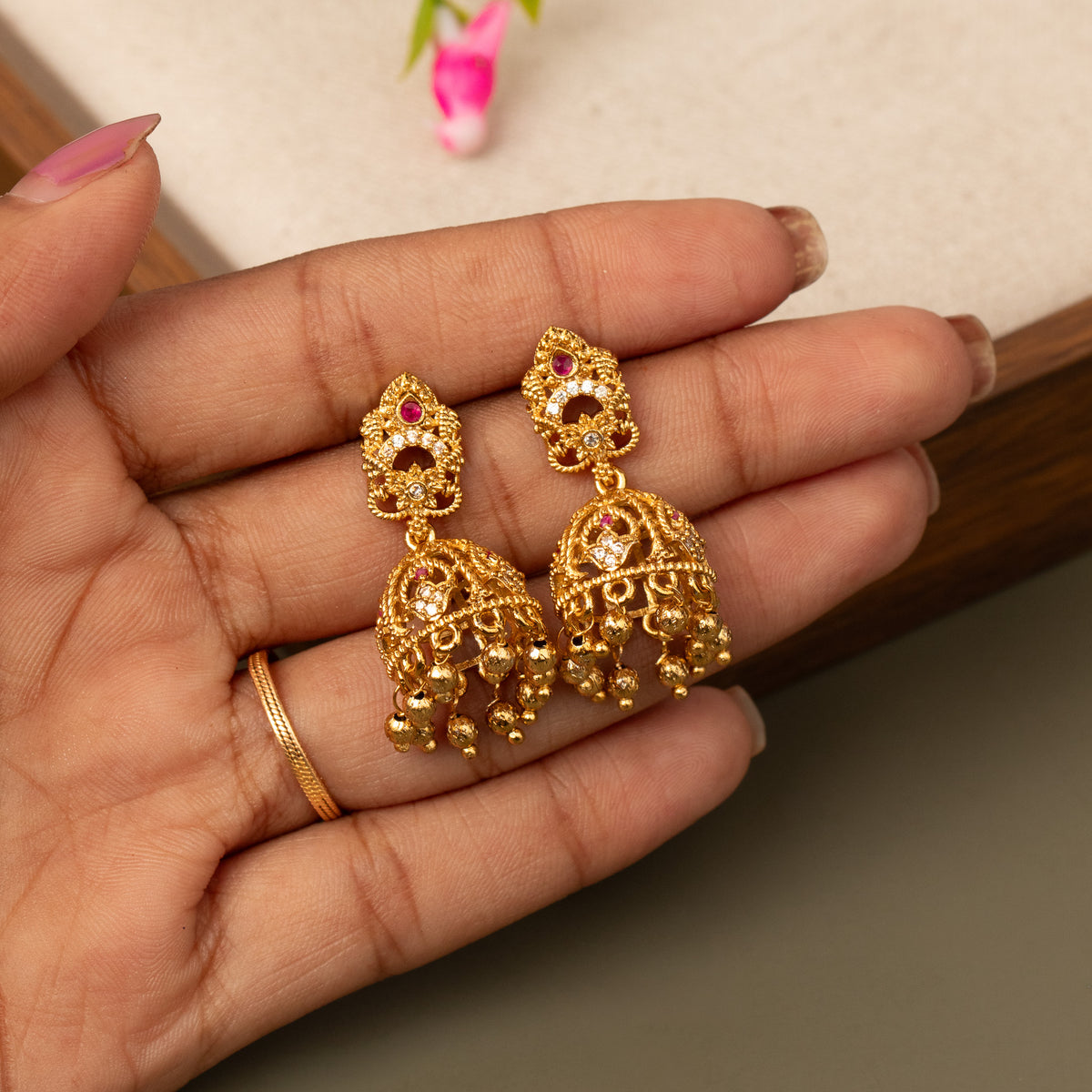 Antique Earrings E1625