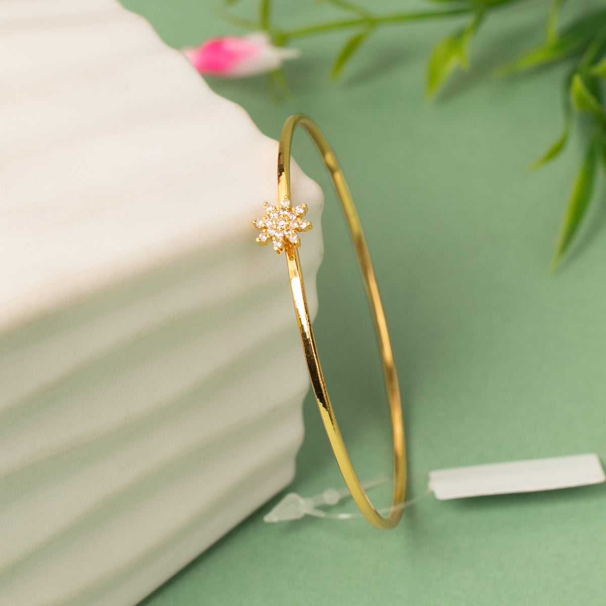 Gold Plated Bangle B666