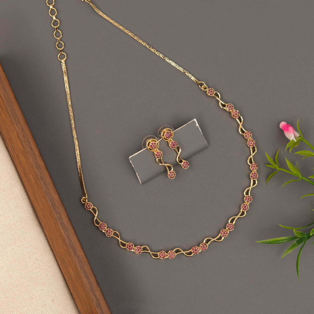 Necklace N1583