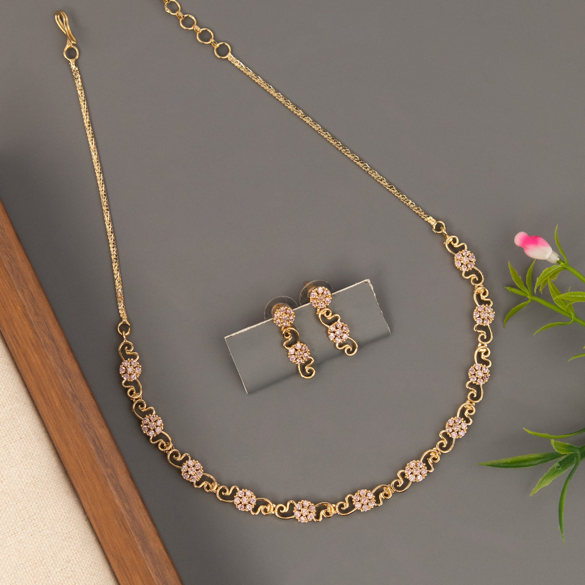 Necklace N1584