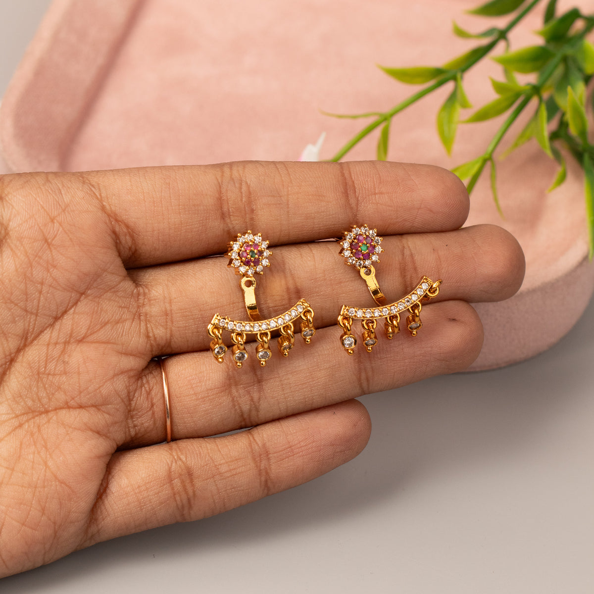 Antique Earrings E1677