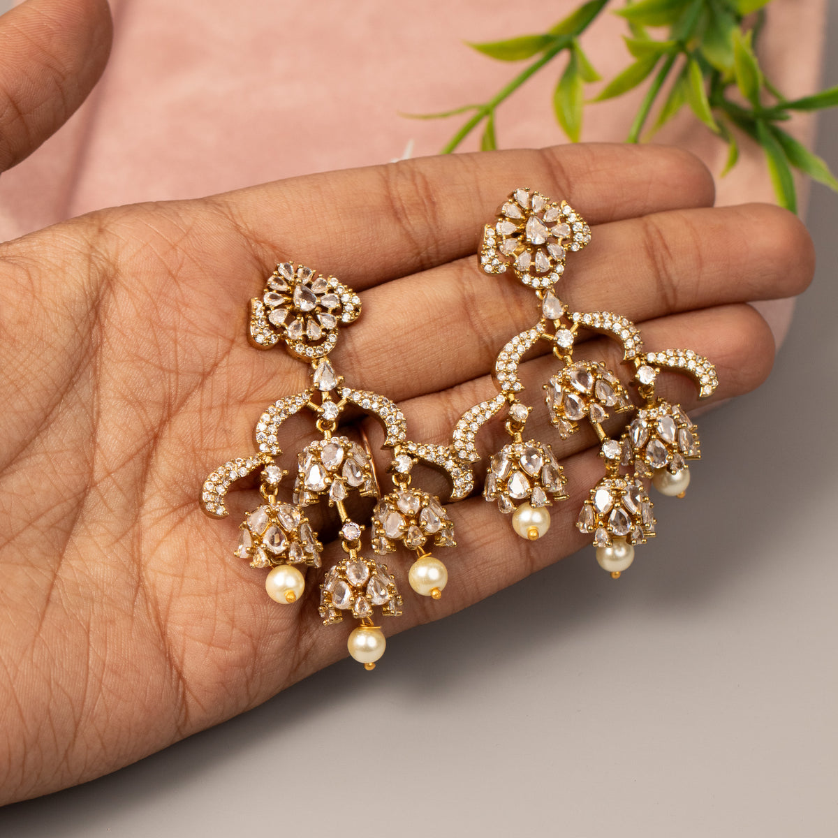 Antique Earrings E1674