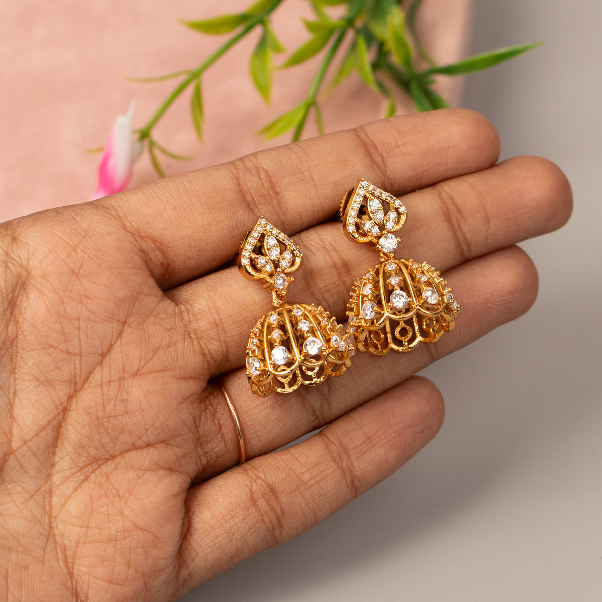Antique Earrings E1668