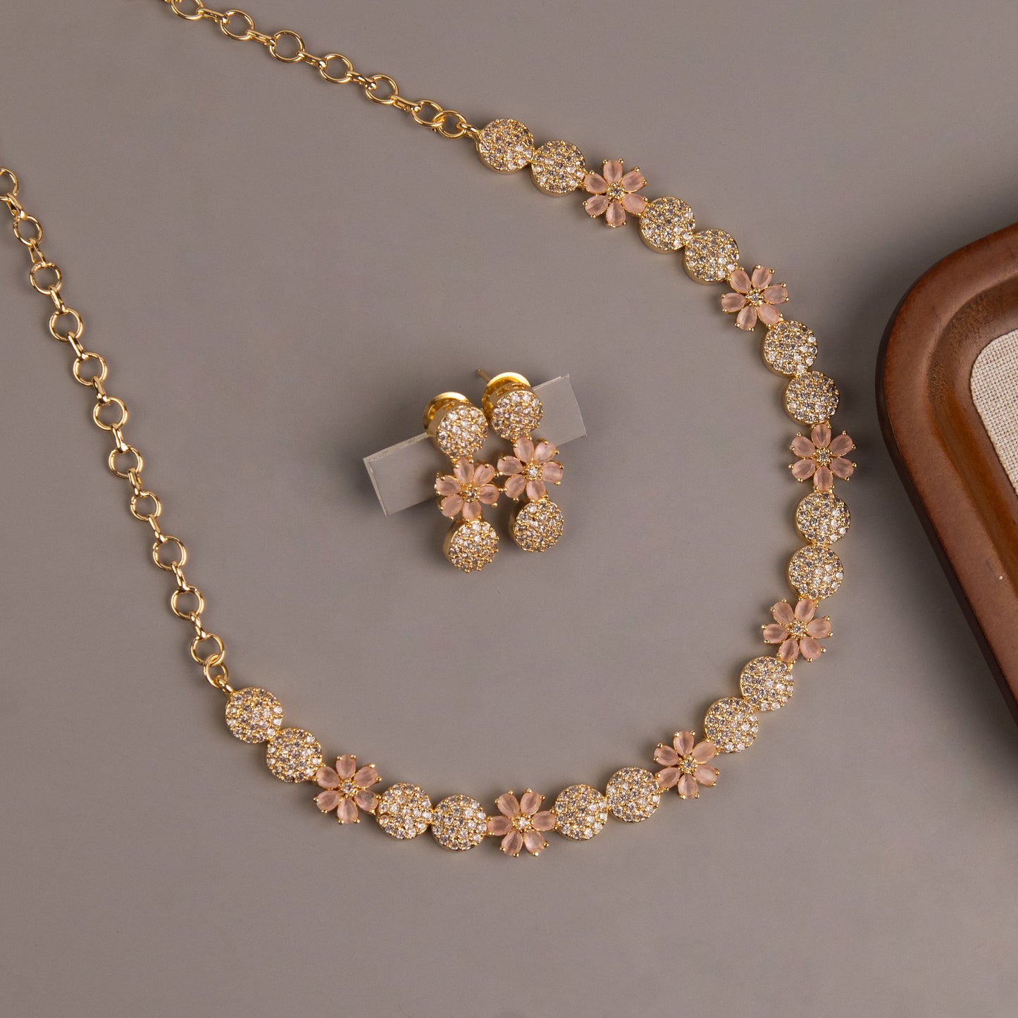Necklace 743