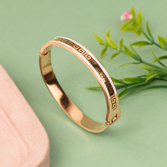 Cuff Bangles B682