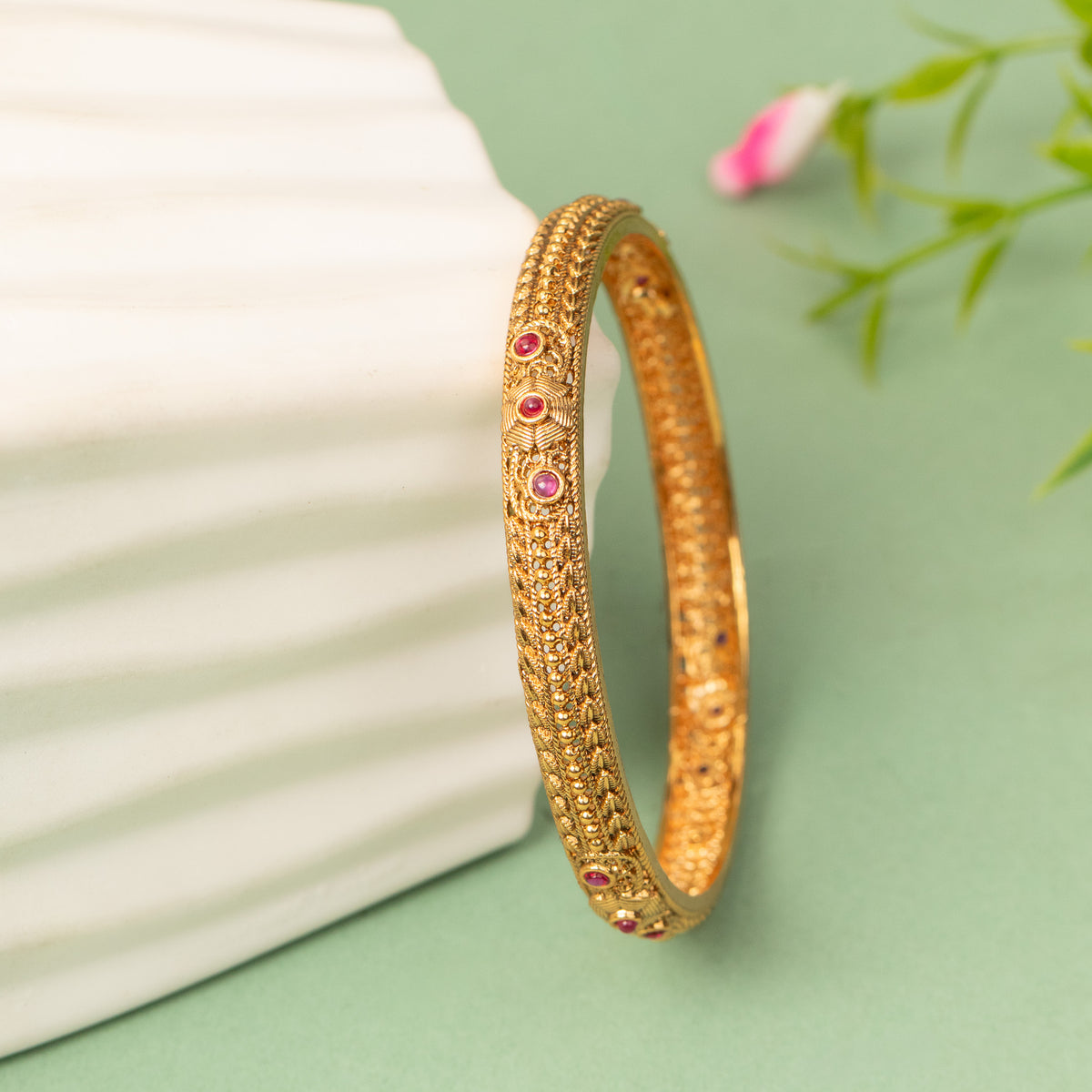 Premium Antique Bangle B675