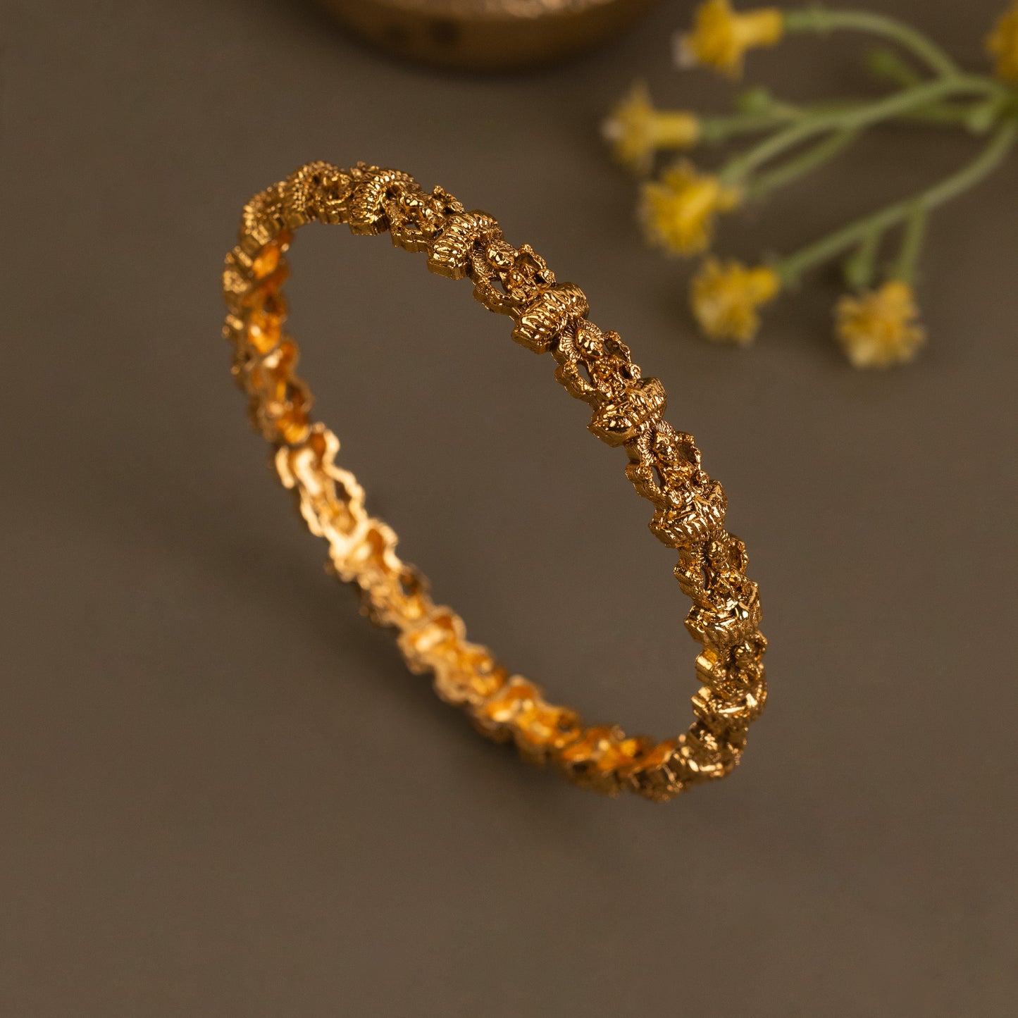 Premium Antique Bangle B536