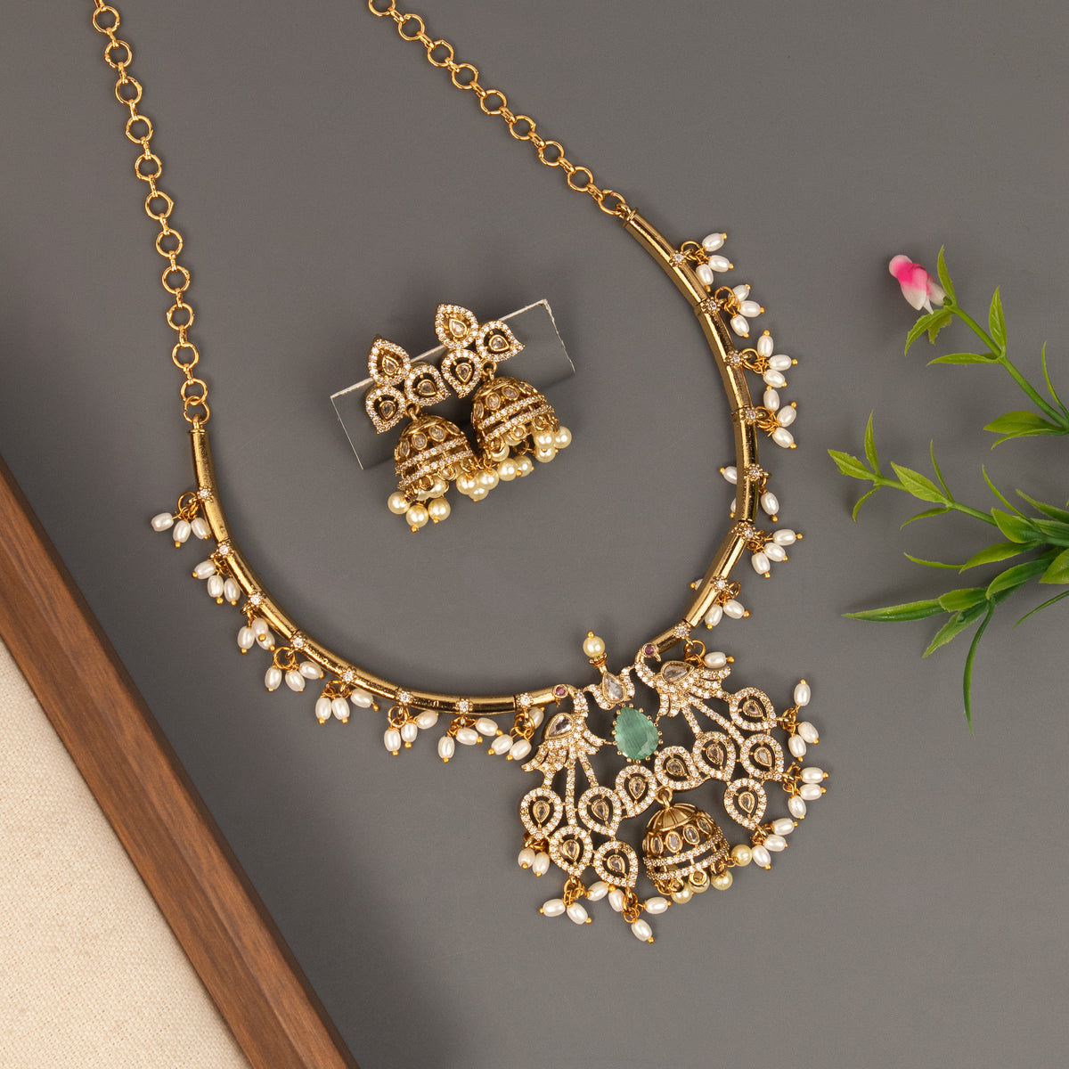 Necklace N1605