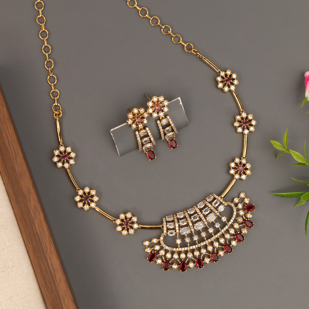 Necklace N1606