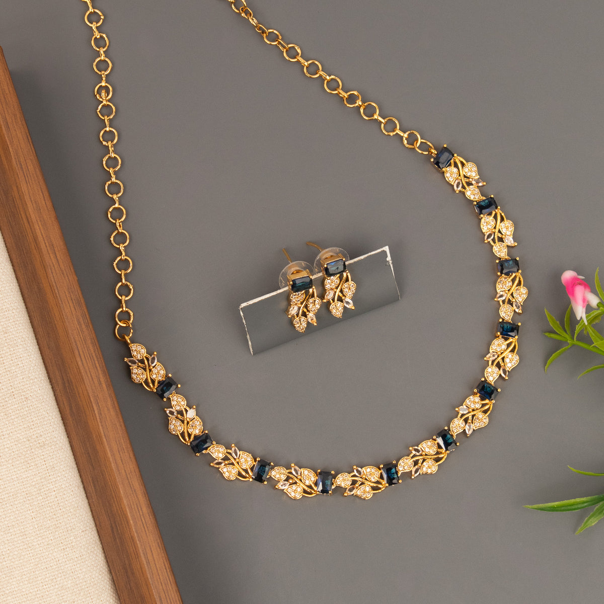 Necklace 150