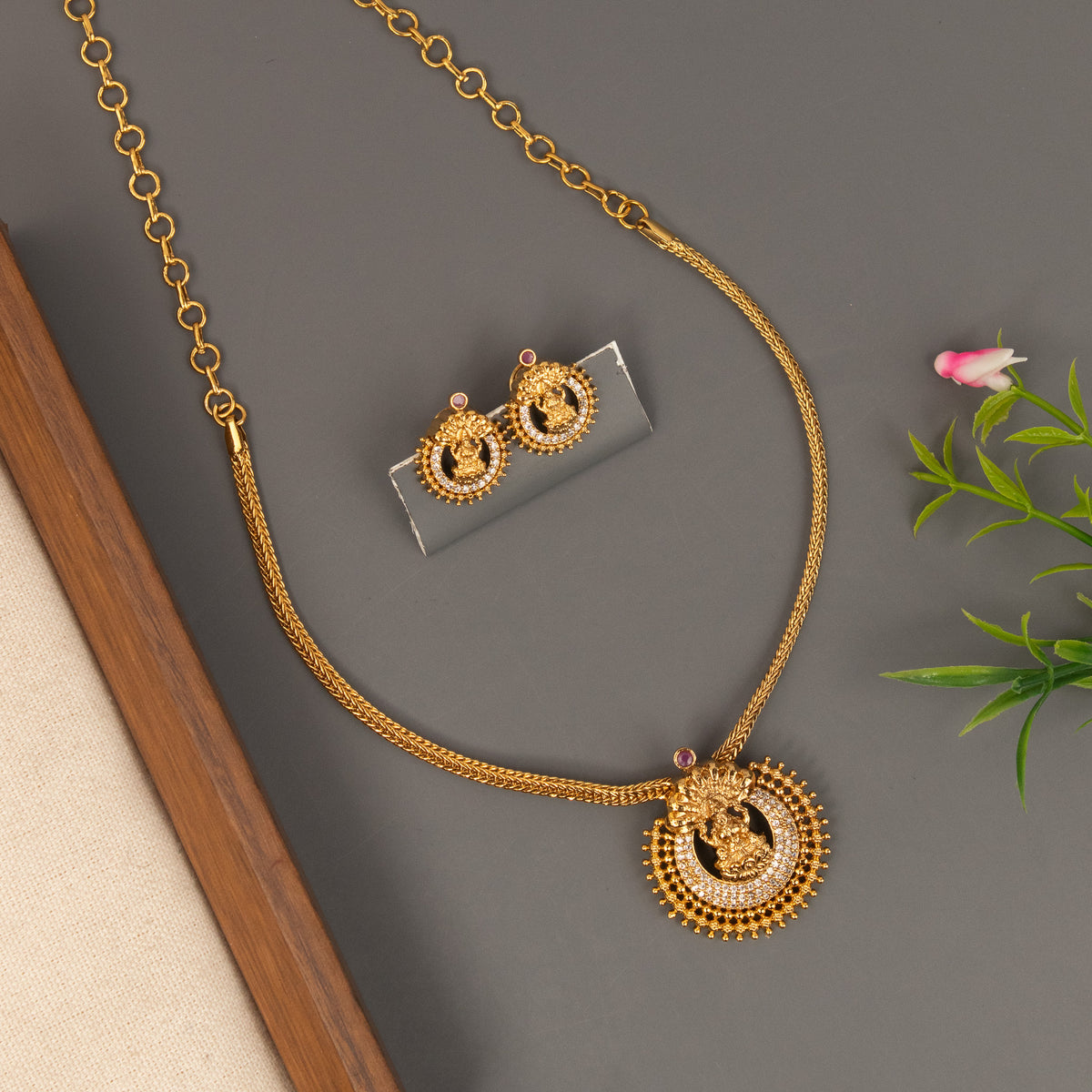 Necklace N1615