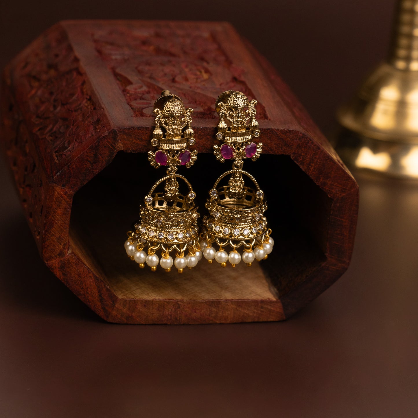 Antique Earrings E462