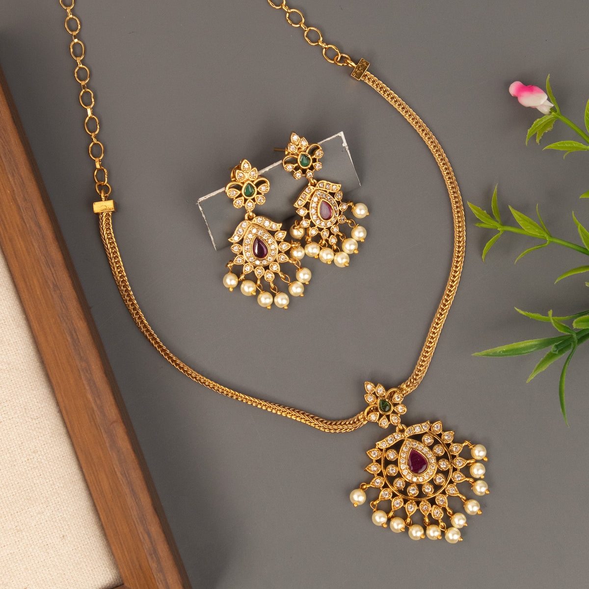Necklace N1616