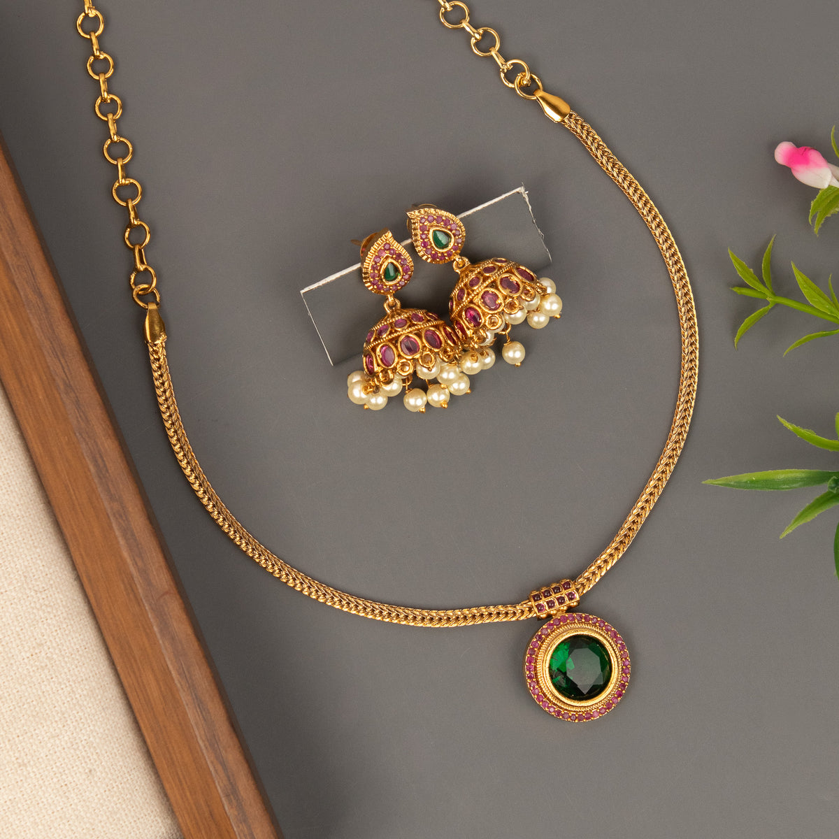Necklace N879
