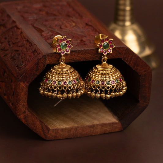 Antique Earrings E472