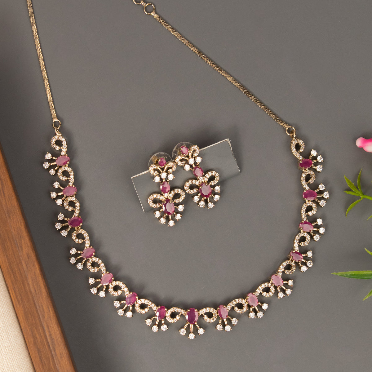 Necklace N1625