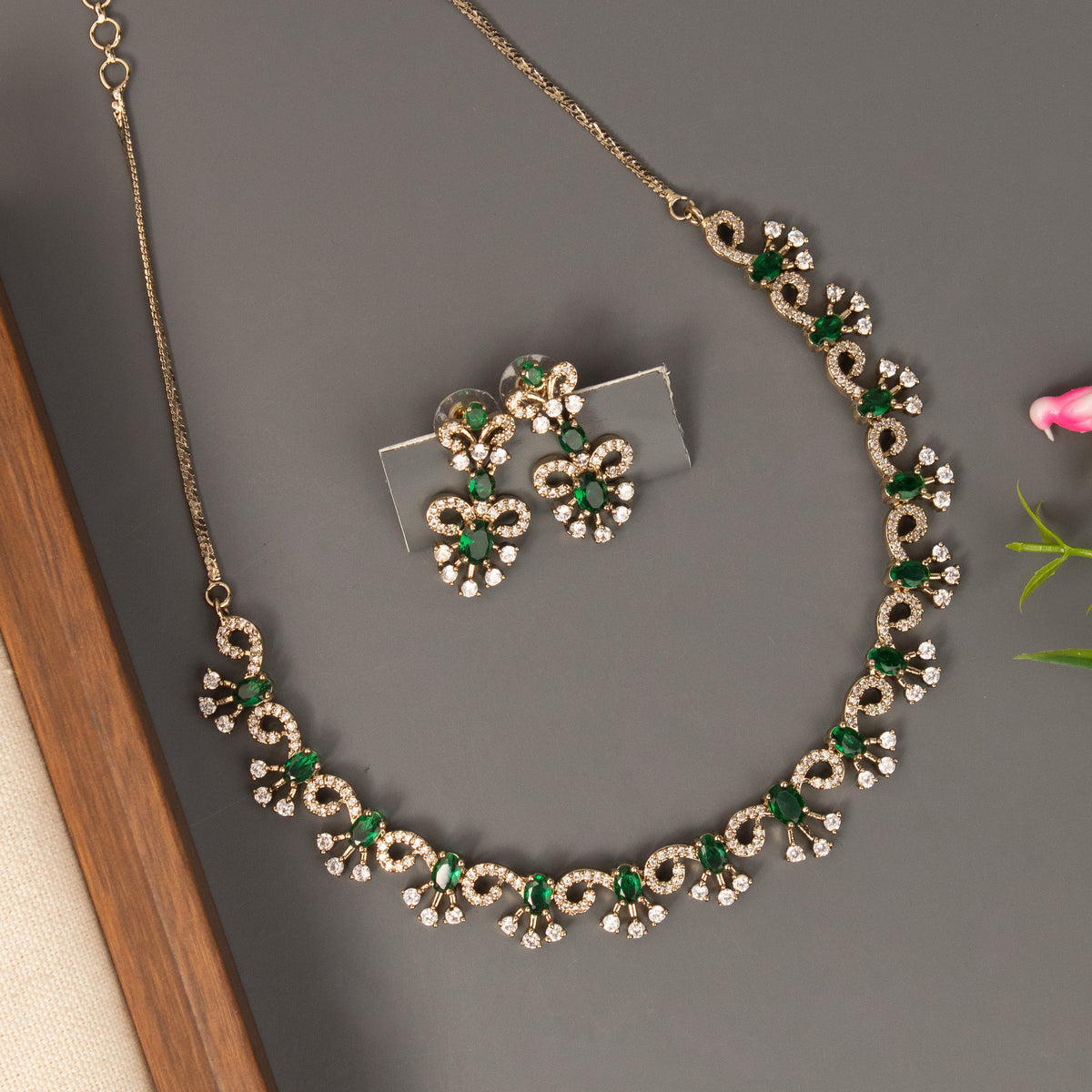 Necklace N1625