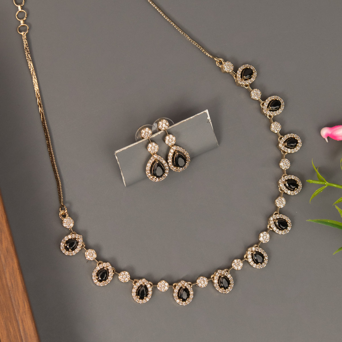 Necklace N1624
