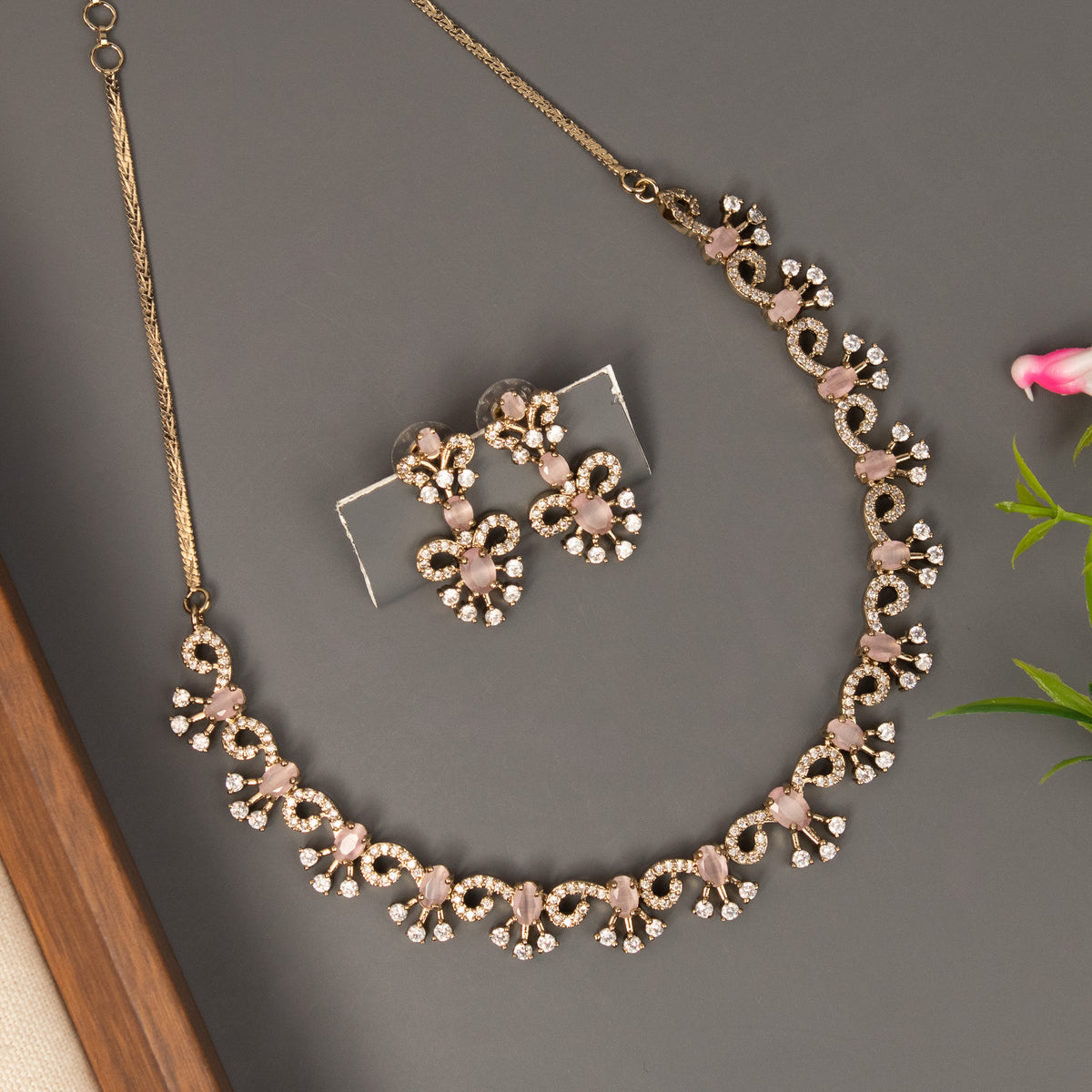 Necklace N1625