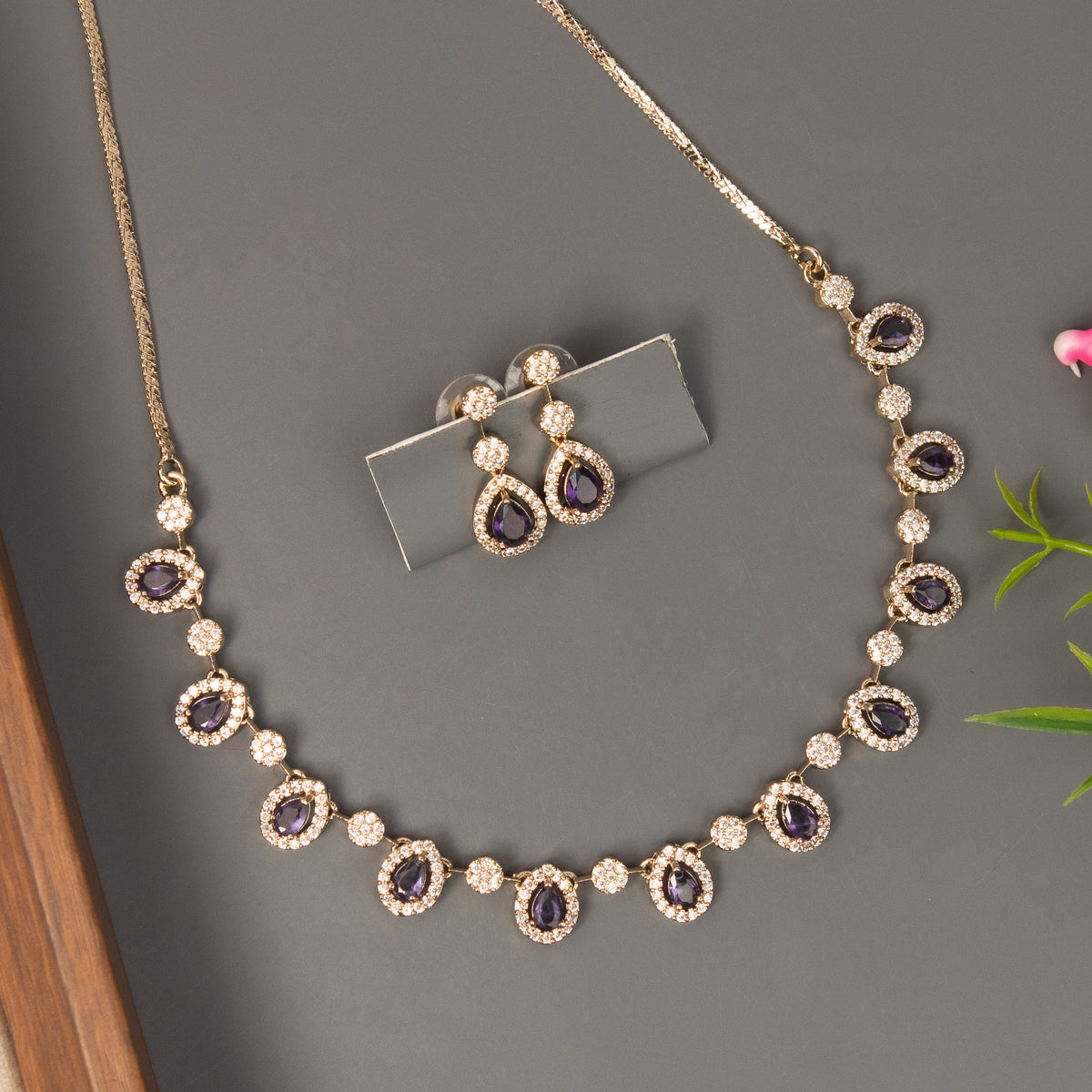 Necklace N1624