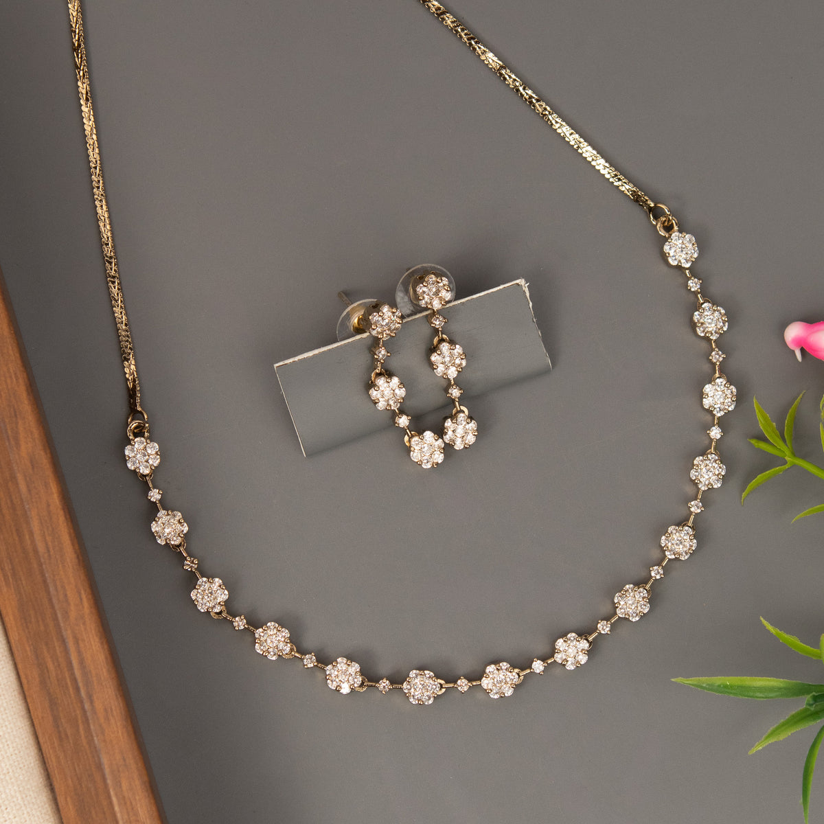 Necklace N1619