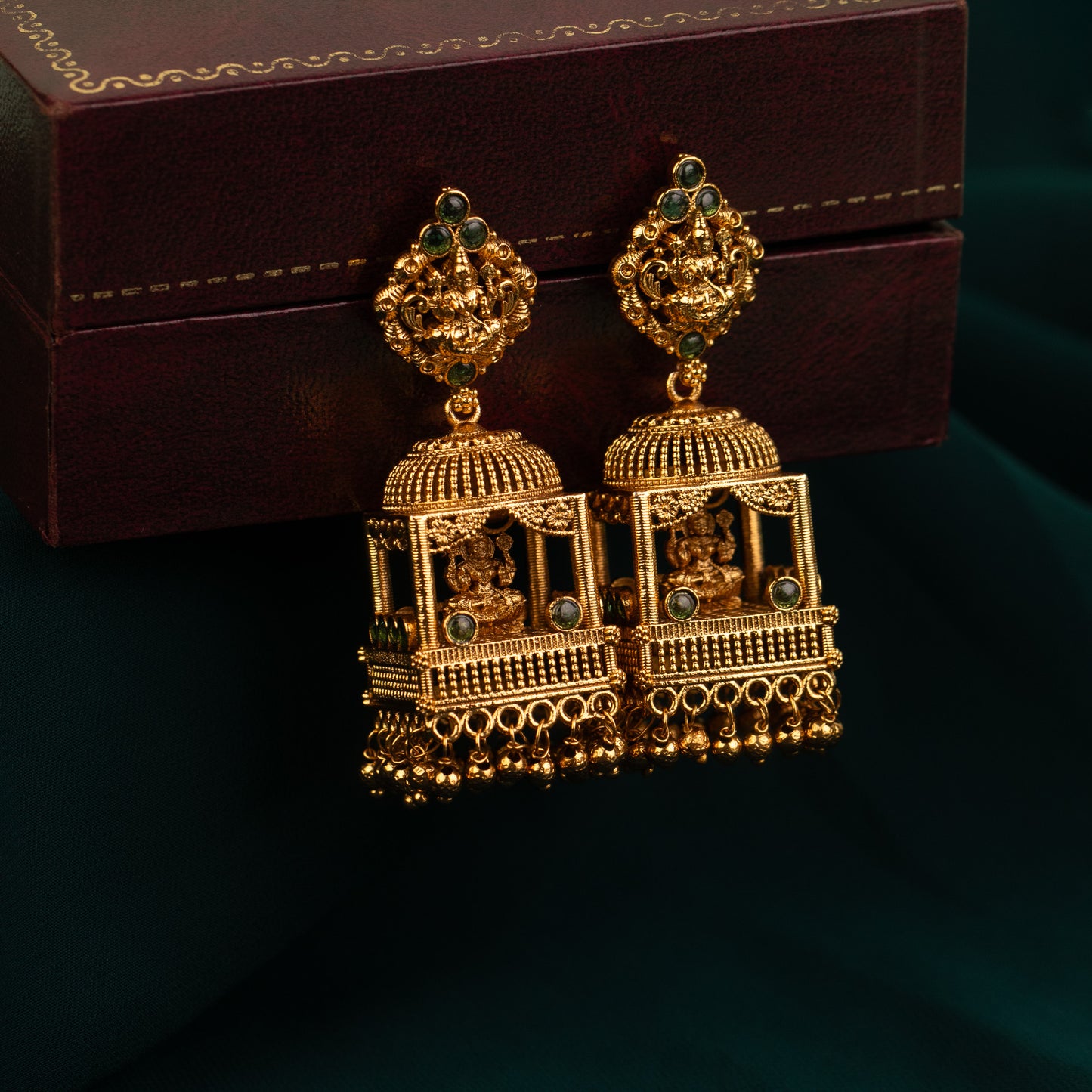 Antique Earrings E790
