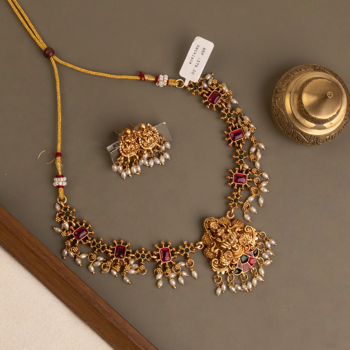Necklace 222
