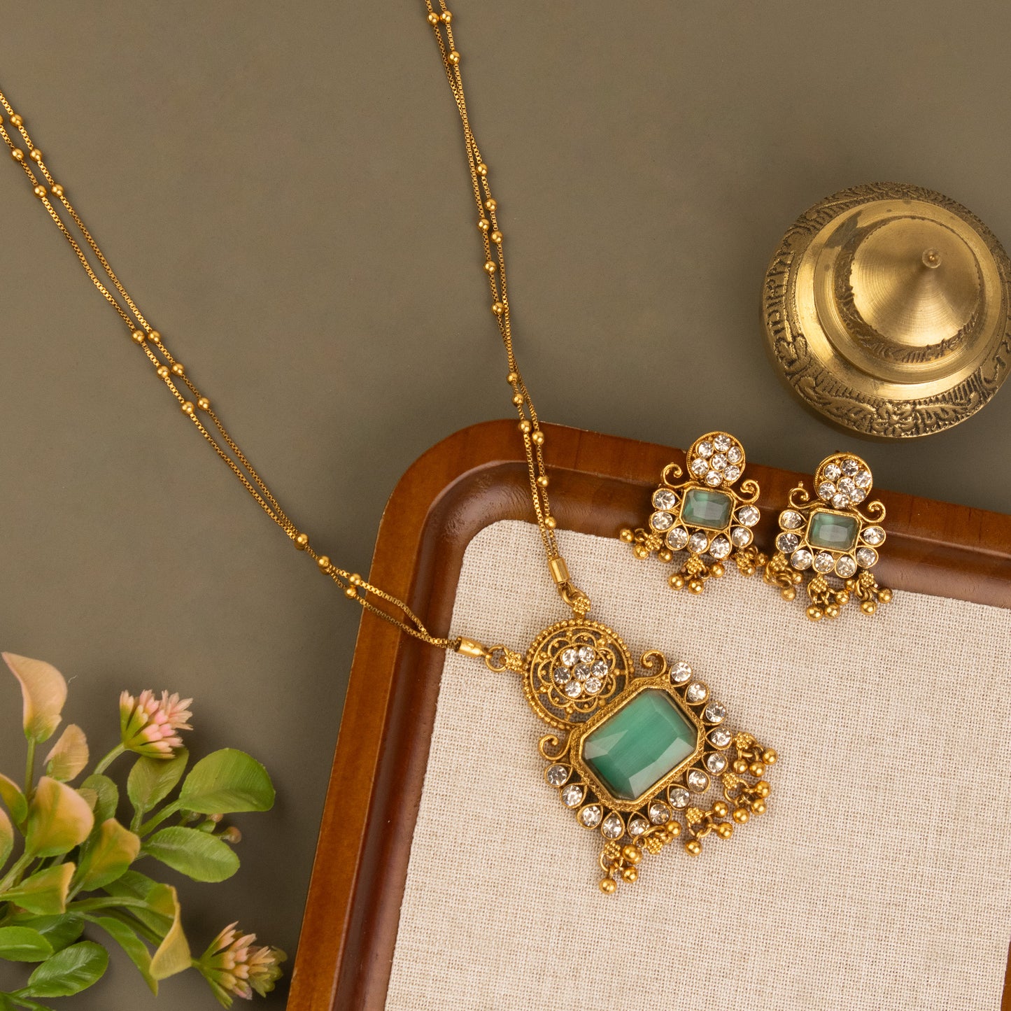 Necklace 042