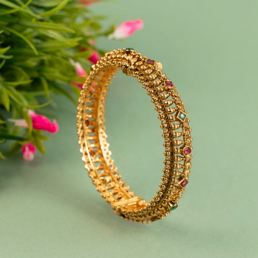 Premium Antique Bangle B558