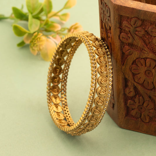 Antique Bangle B566