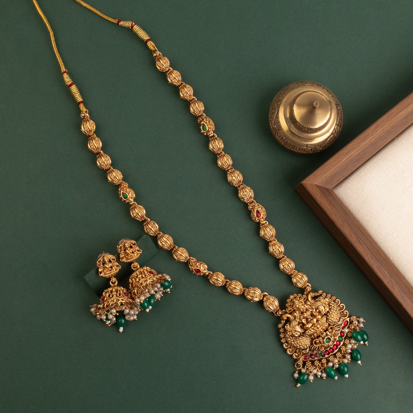 Necklace 260
