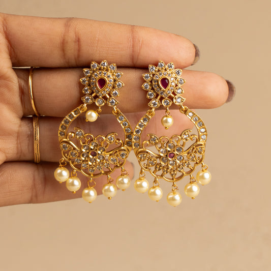 Antique Earrings E847
