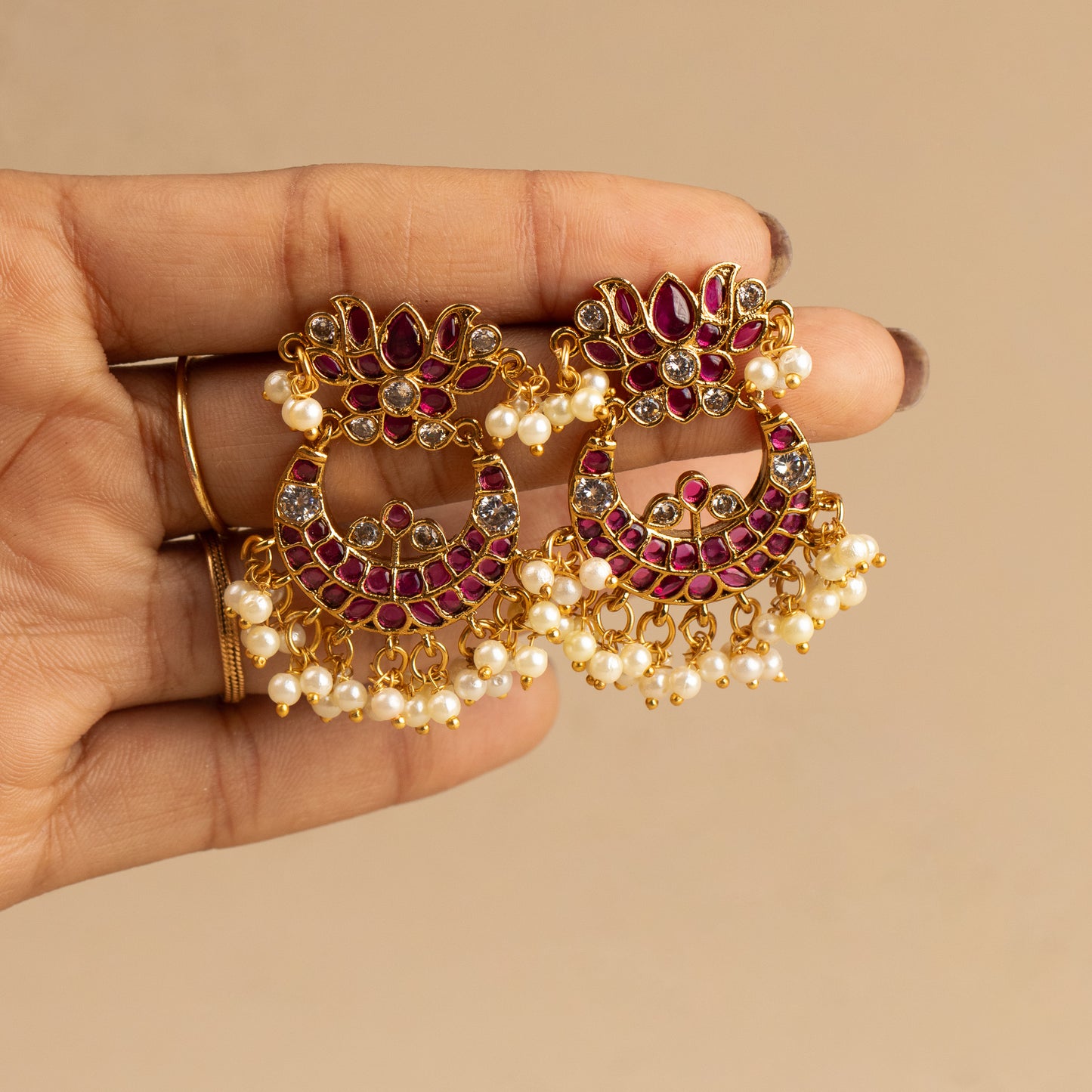 Antique Earrings E841