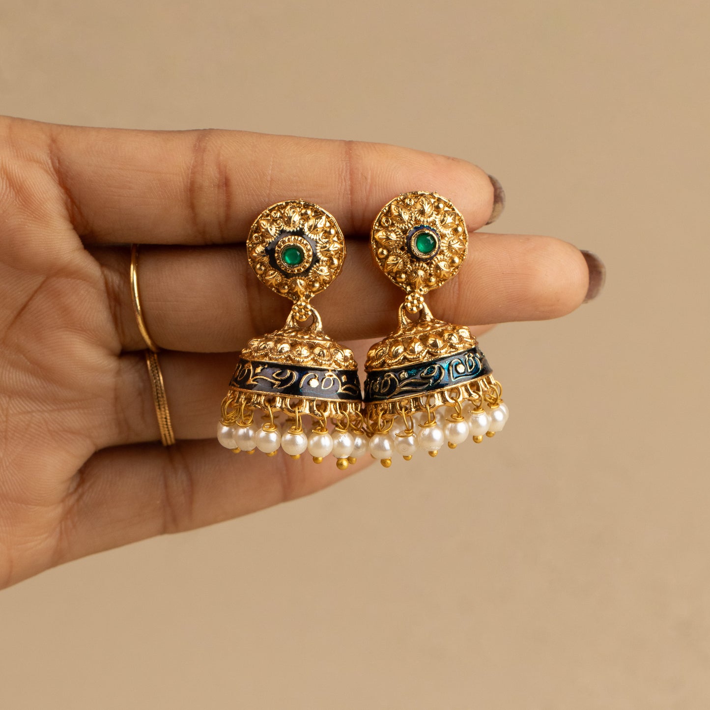 Antique Earrings E851