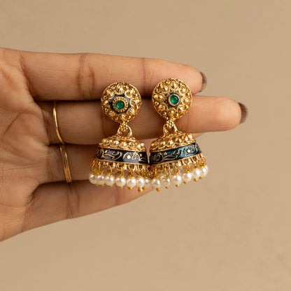 Antique Earrings E851