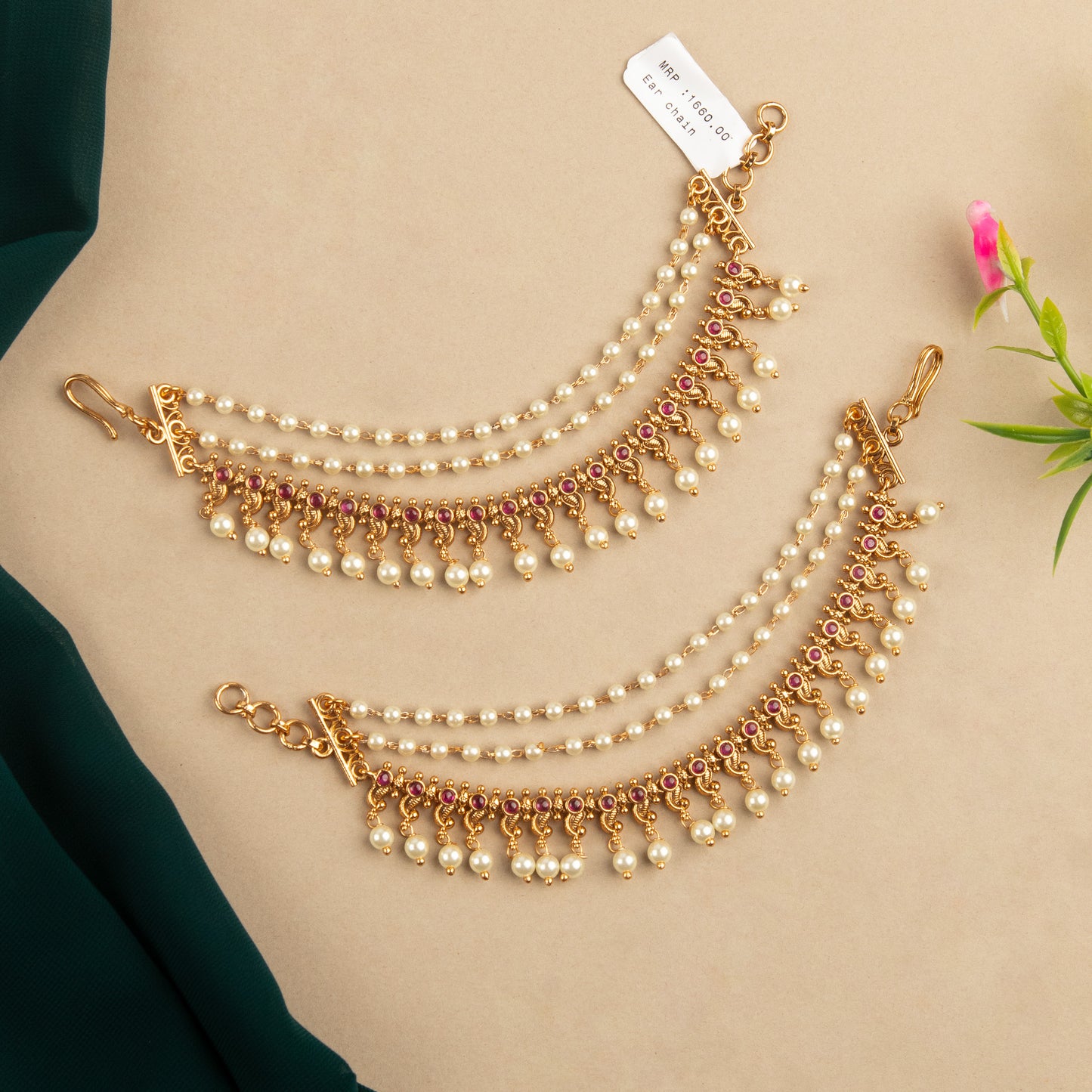 Premium Ear Chain EC72
