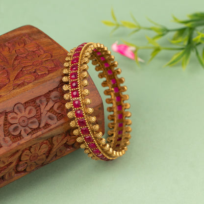 Antique Bangle B80