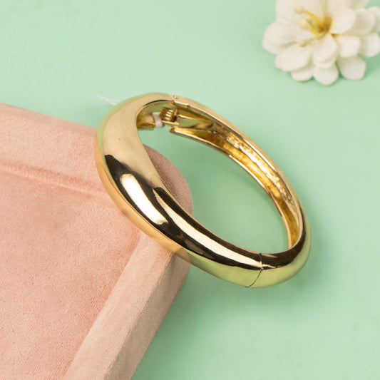 Cuff Bangle B573