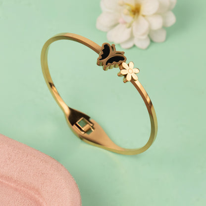 Cuff Bangle B574