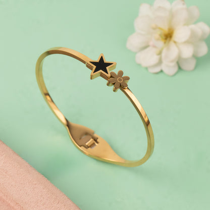Cuff Bangle B574