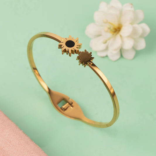 Cuff Bangle B577