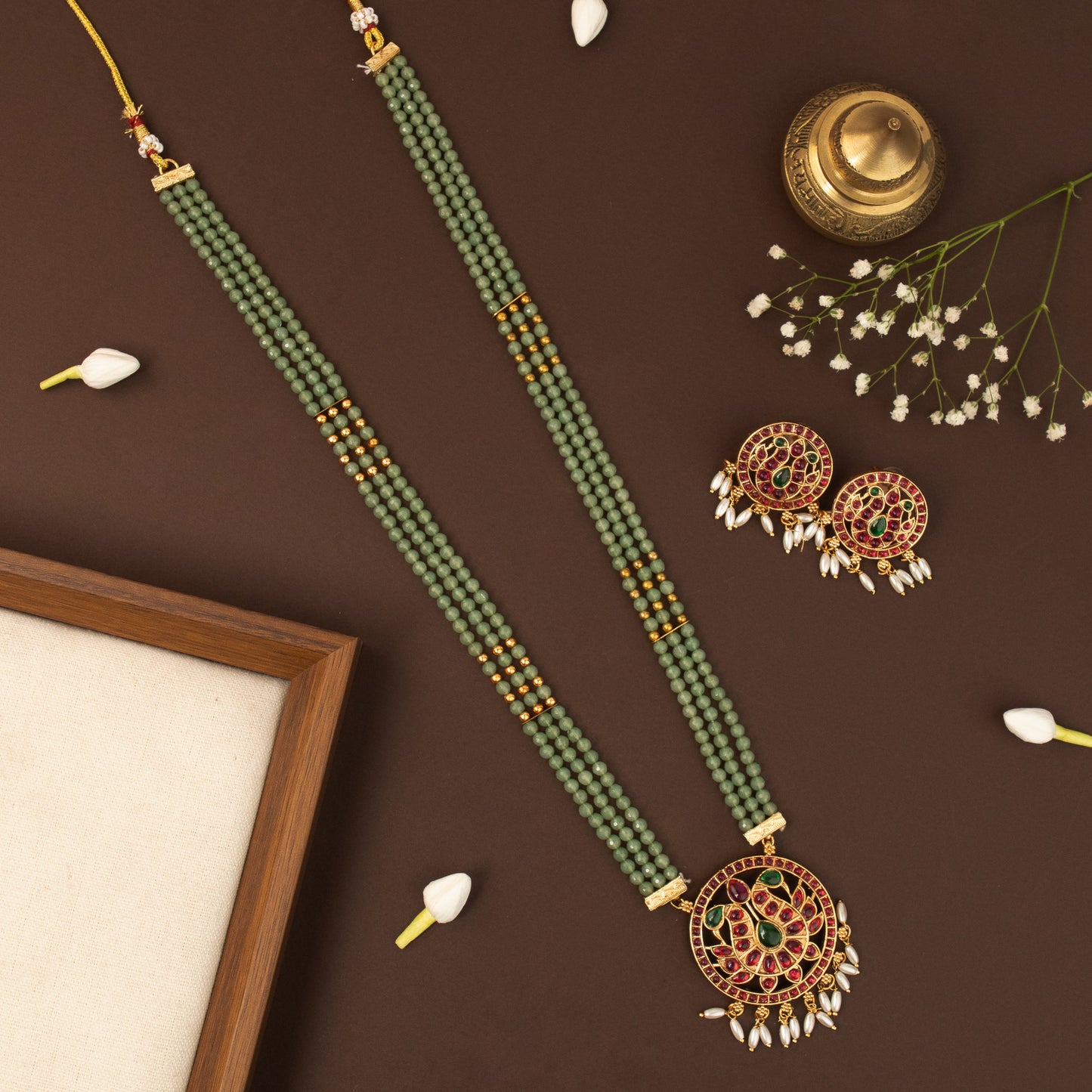 Necklace 438
