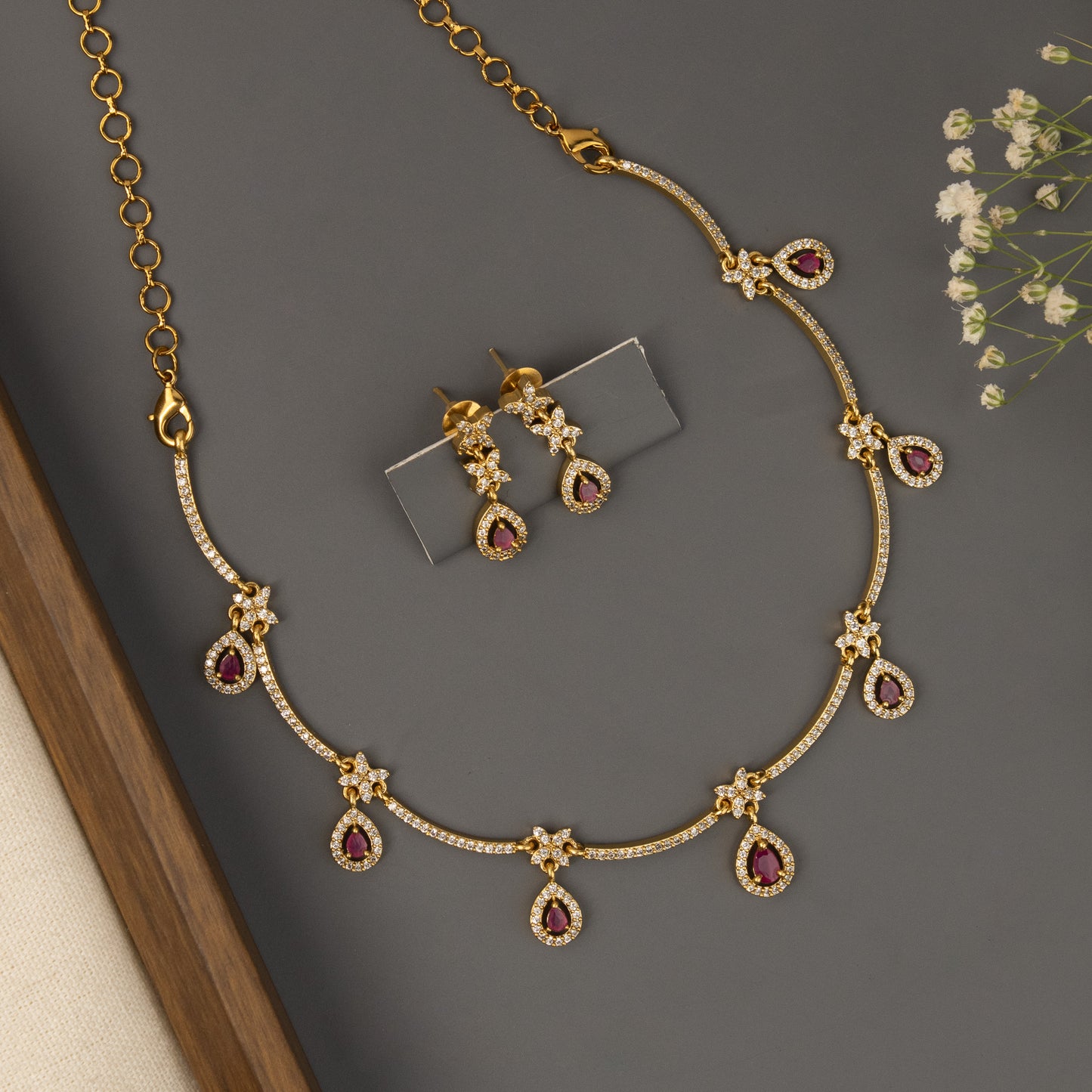 Necklace 584