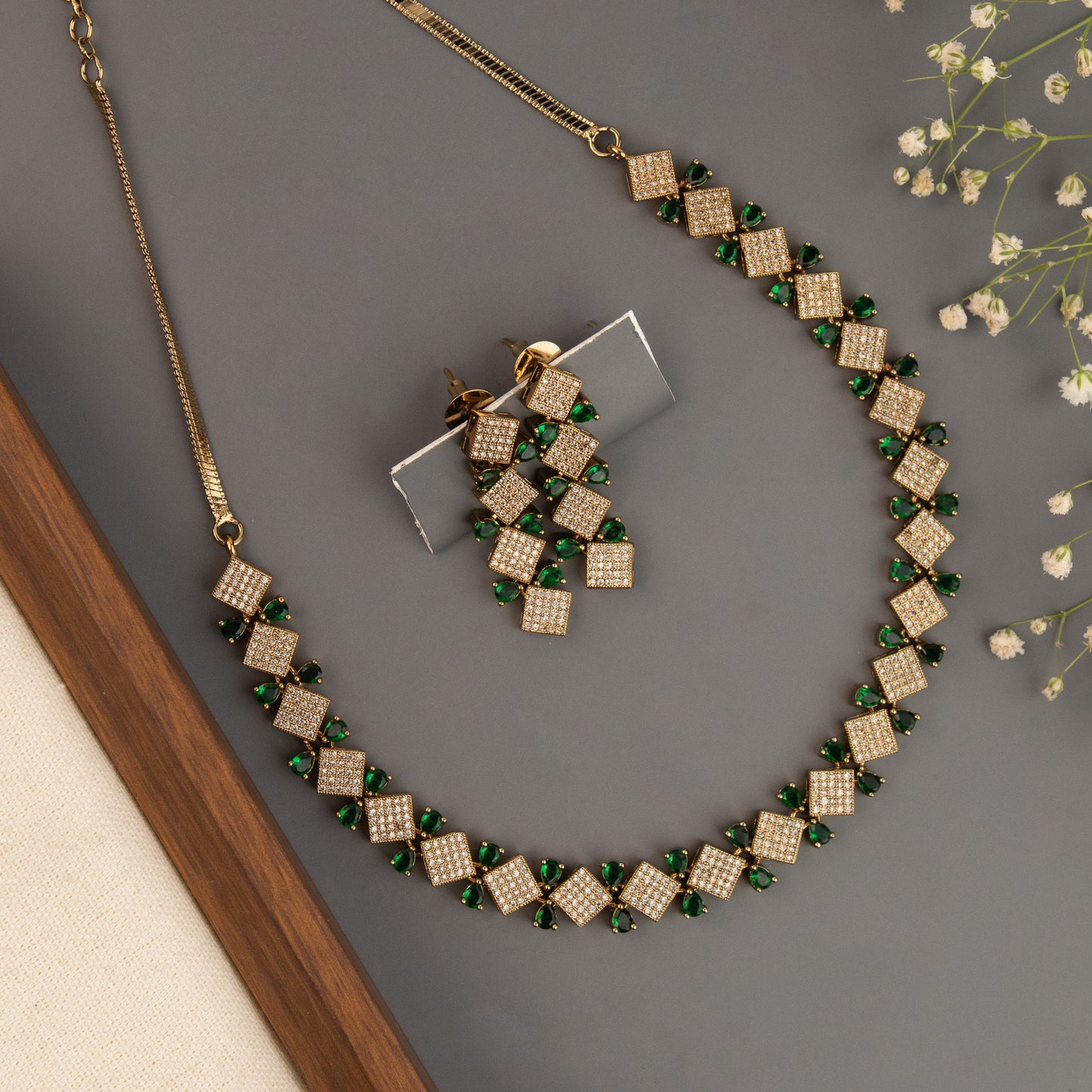 Necklace 445